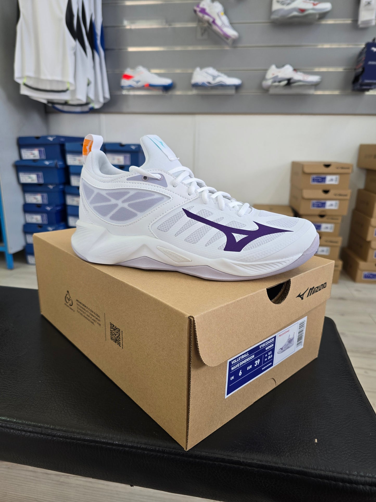 WAVE DIMENSION - WHITE / BEIGE