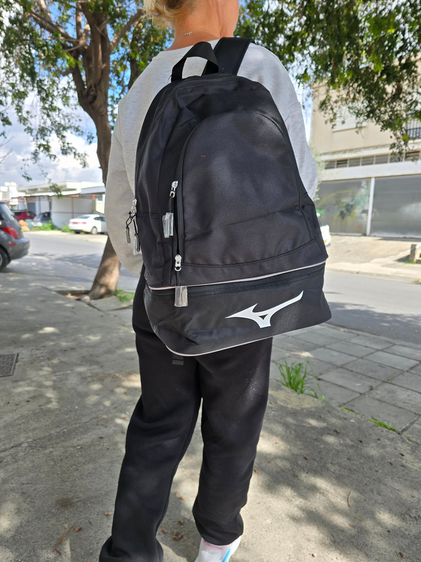 BACK PACK