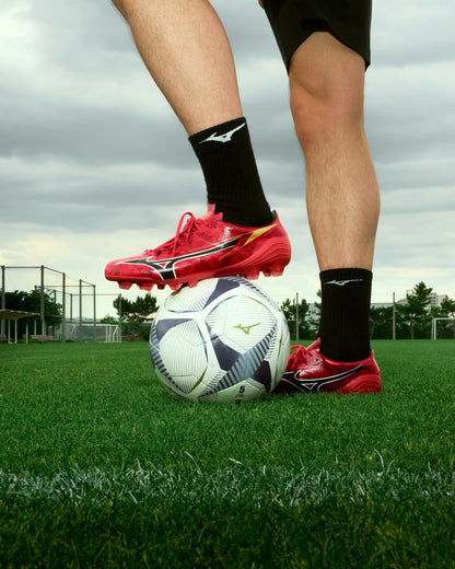 MORELIA ALPHA II  FG (40th RED/BLACK/GOLD)